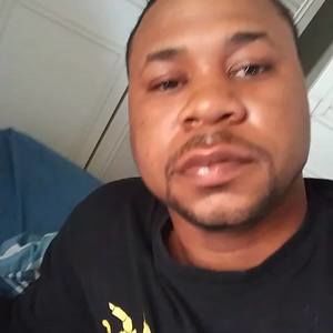 Meet your Posher, Deangelo